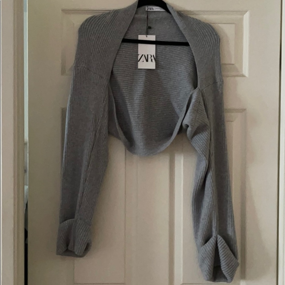 Zara Arm warmer Sweater